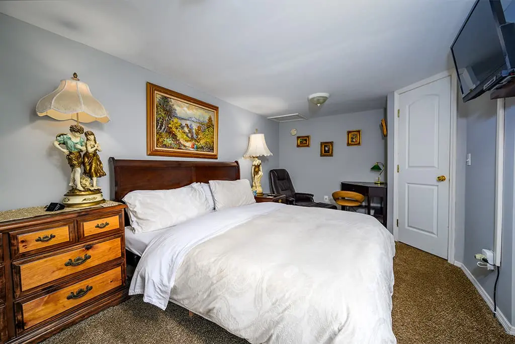 Mountain Treasure B&B