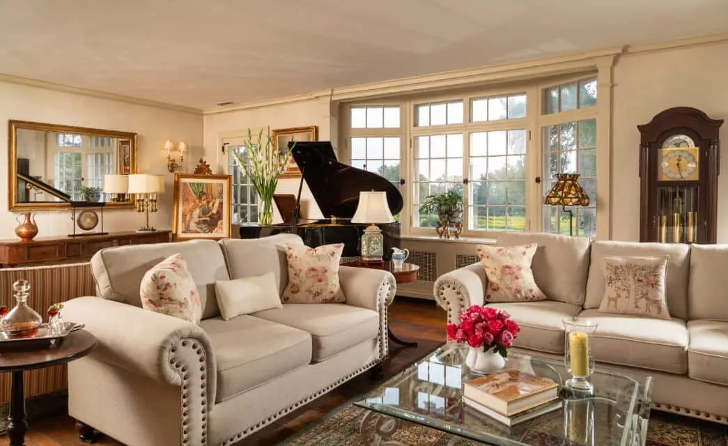 Devonfield Inn